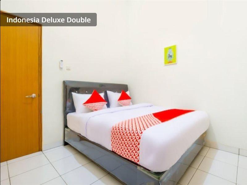 Hotel O Syariah Tasikmalaya Near Universitas Siliwangi Formerly Siliwangi Guest House Экстерьер фото